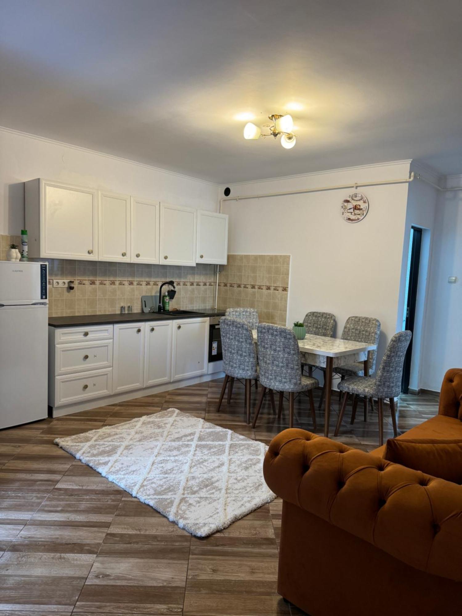 Apartament'S Moise Турда Екстериор снимка